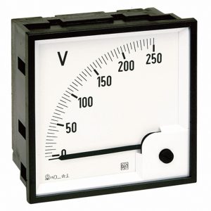 Voltmetar direktni za istosmjerni napon RQ96M, dimenzija 96 x 96mm, ulaz: 100V, skala: 0 - 100 V